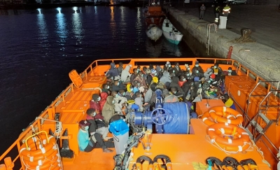 Hundreds of Migrants Reach Spain’s Canary Islands in 24 Hours