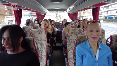 Pope Invites Busload of Transgenders To Lunch At The Vatican