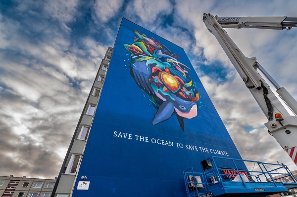 Spanish street artists call for ocean action from Commissioner Virginijus Sinkevičius
